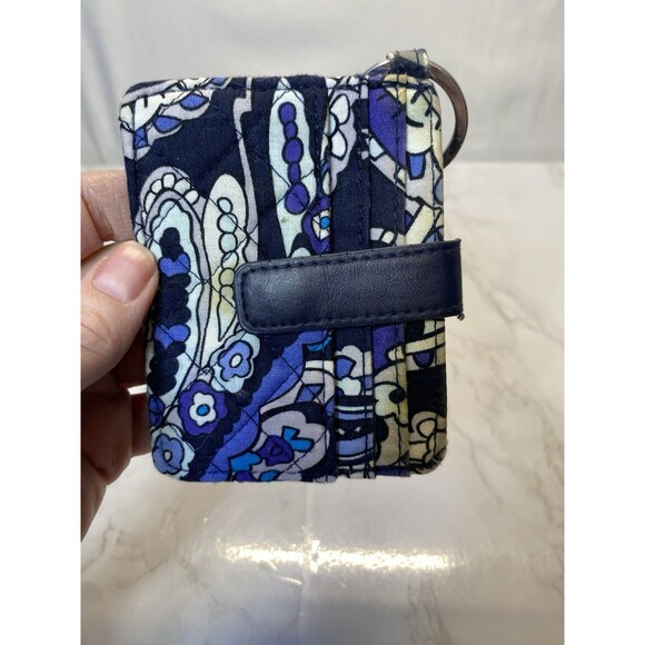 Vera Bradley Iconic In A Snap Card Case & Breakaway Lanyard Deep Nigh Paisley - Picture 3 of 3